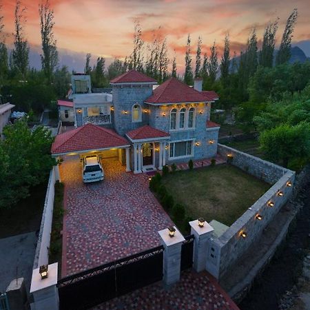 Arish Luxury Suites Skardu Eksteriør billede